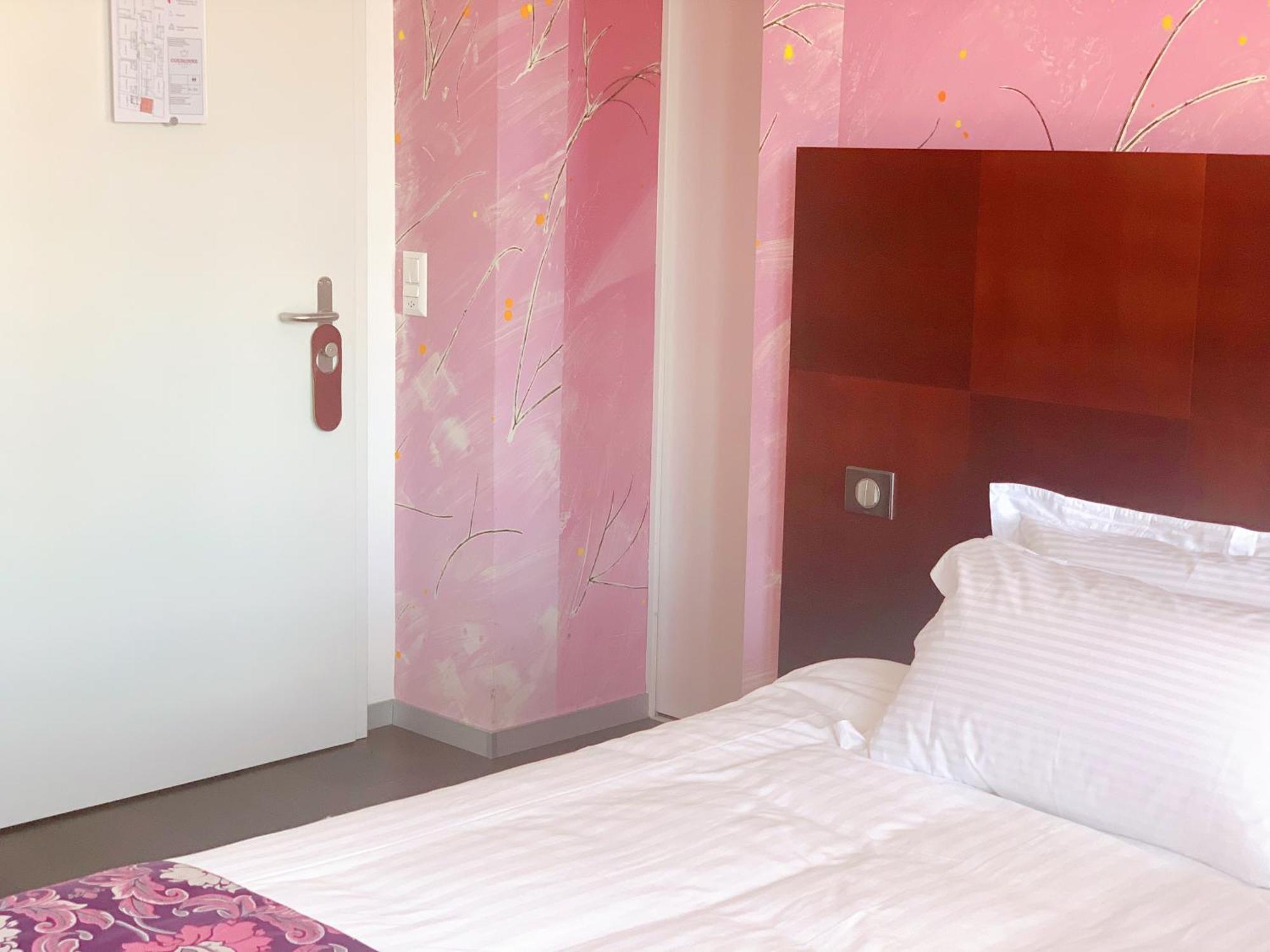 Swiss Hotel La Couronne Avenches Exterior foto